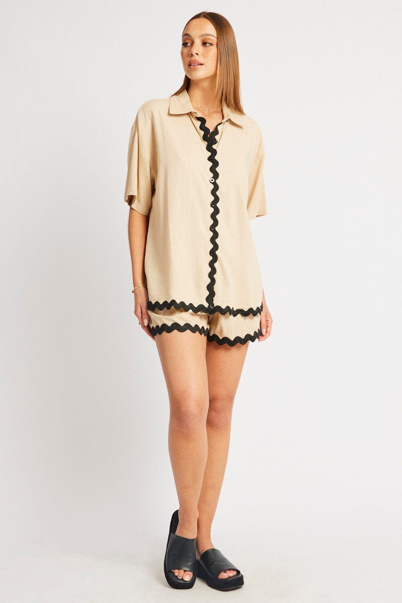 Beige Relaxed Shirt Short Sleeve Ric Rac - Àlainn Fashion