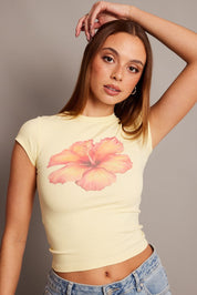 Yellow Graphic Tee Short Sleeve - Àlainn Fashion